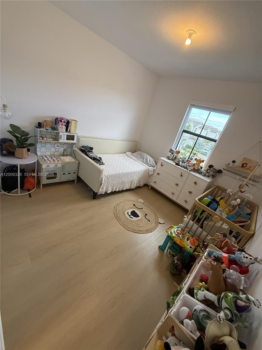 SILVER PALM RESIDENTIAL H - Residential