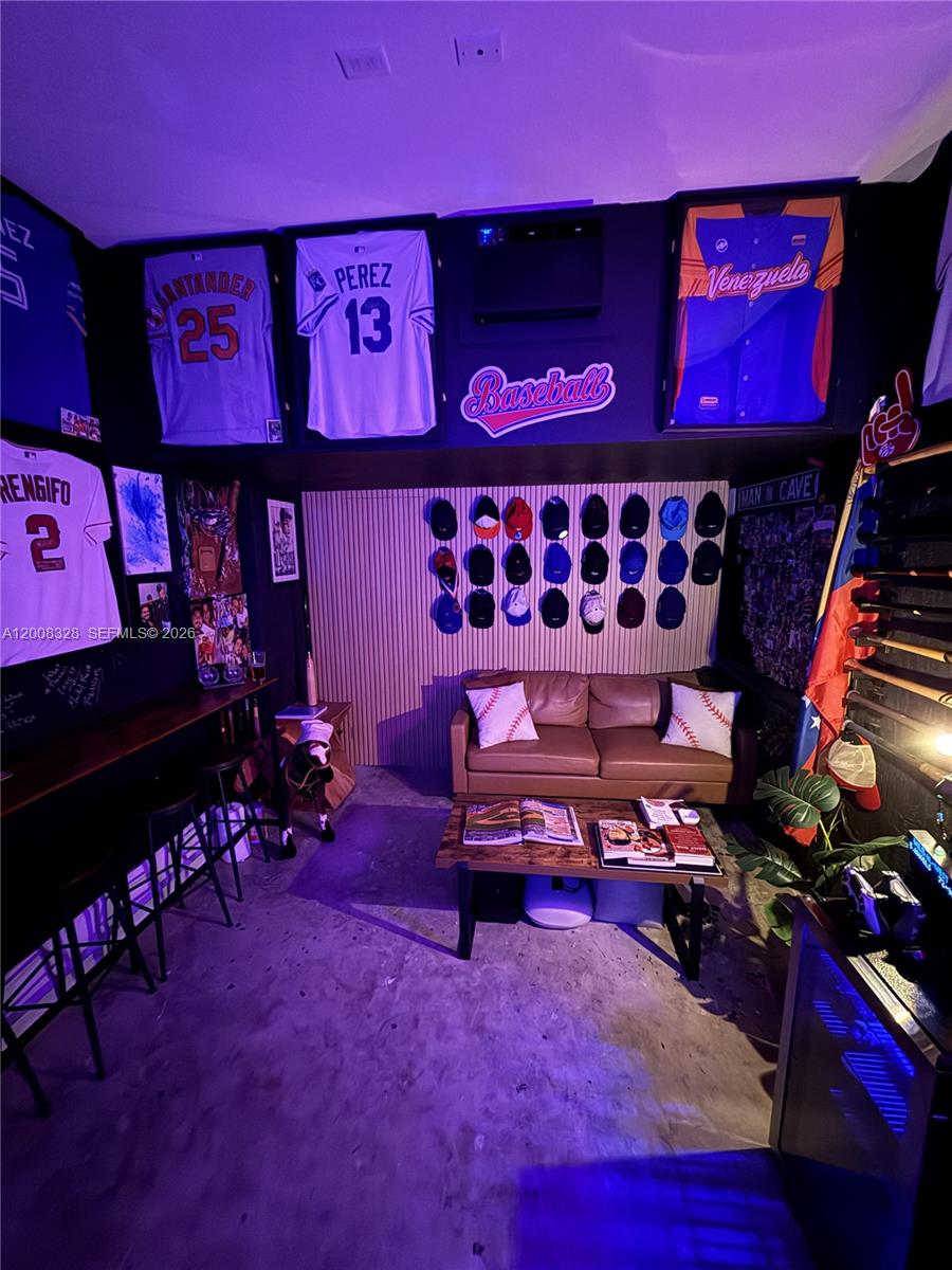 SILVER PALM RESIDENTIAL H - Residential