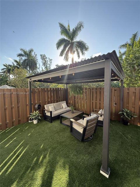 Tiny photo for 24474 SW 119th Pl, Homestead, FL 33032 (MLS # A12008328)