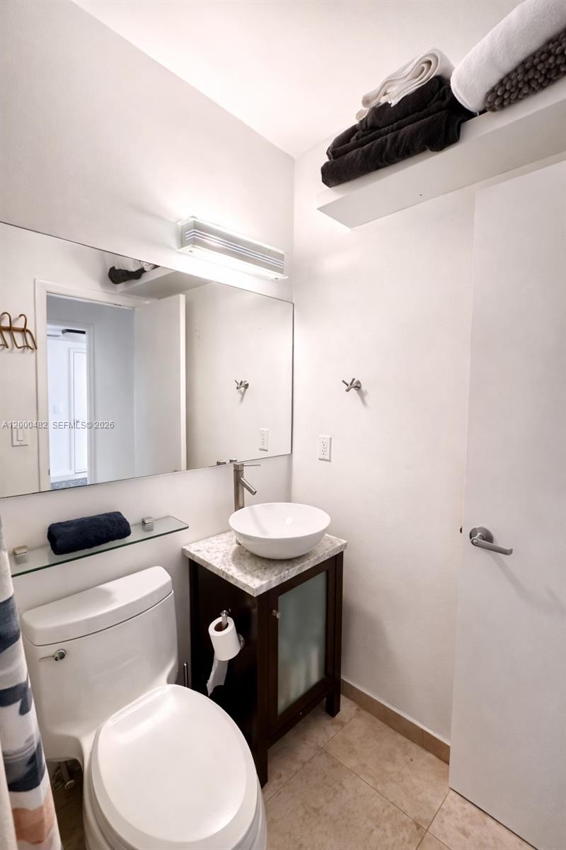 THE WATERCLUB CONDO - Residential