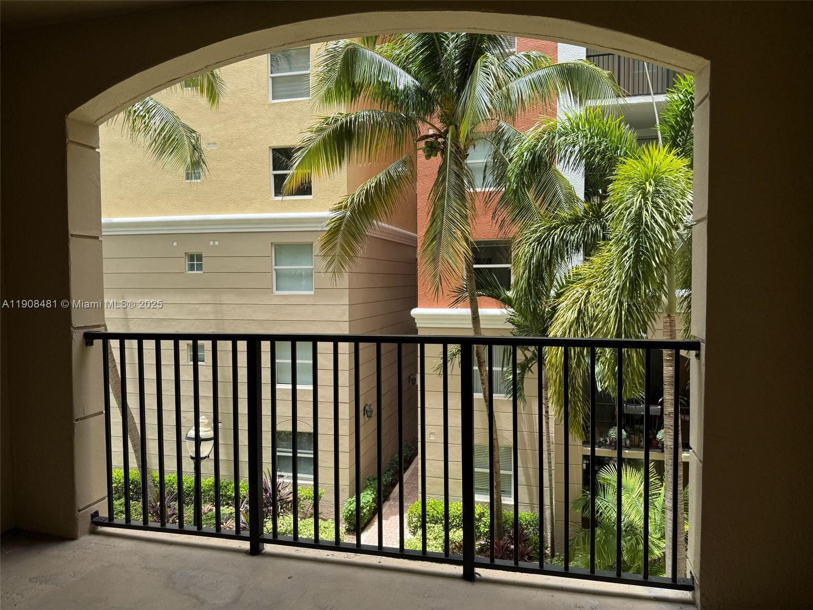 PORTO BELLAGIO CONDO - Residential Lease