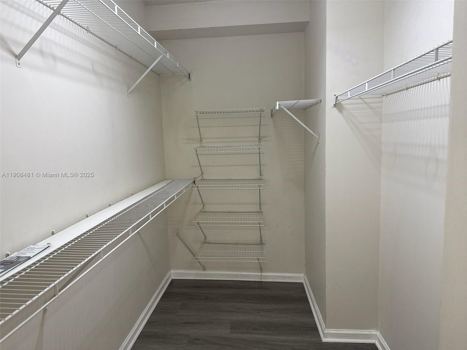 PORTO BELLAGIO CONDO - Residential Lease