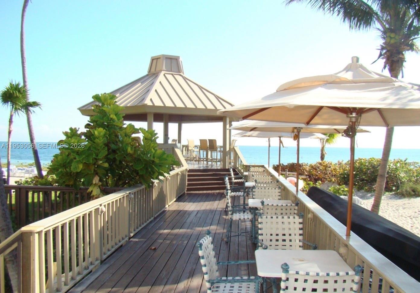 TOWERS OF KEY BISCAYNE CO - Residential Lease
