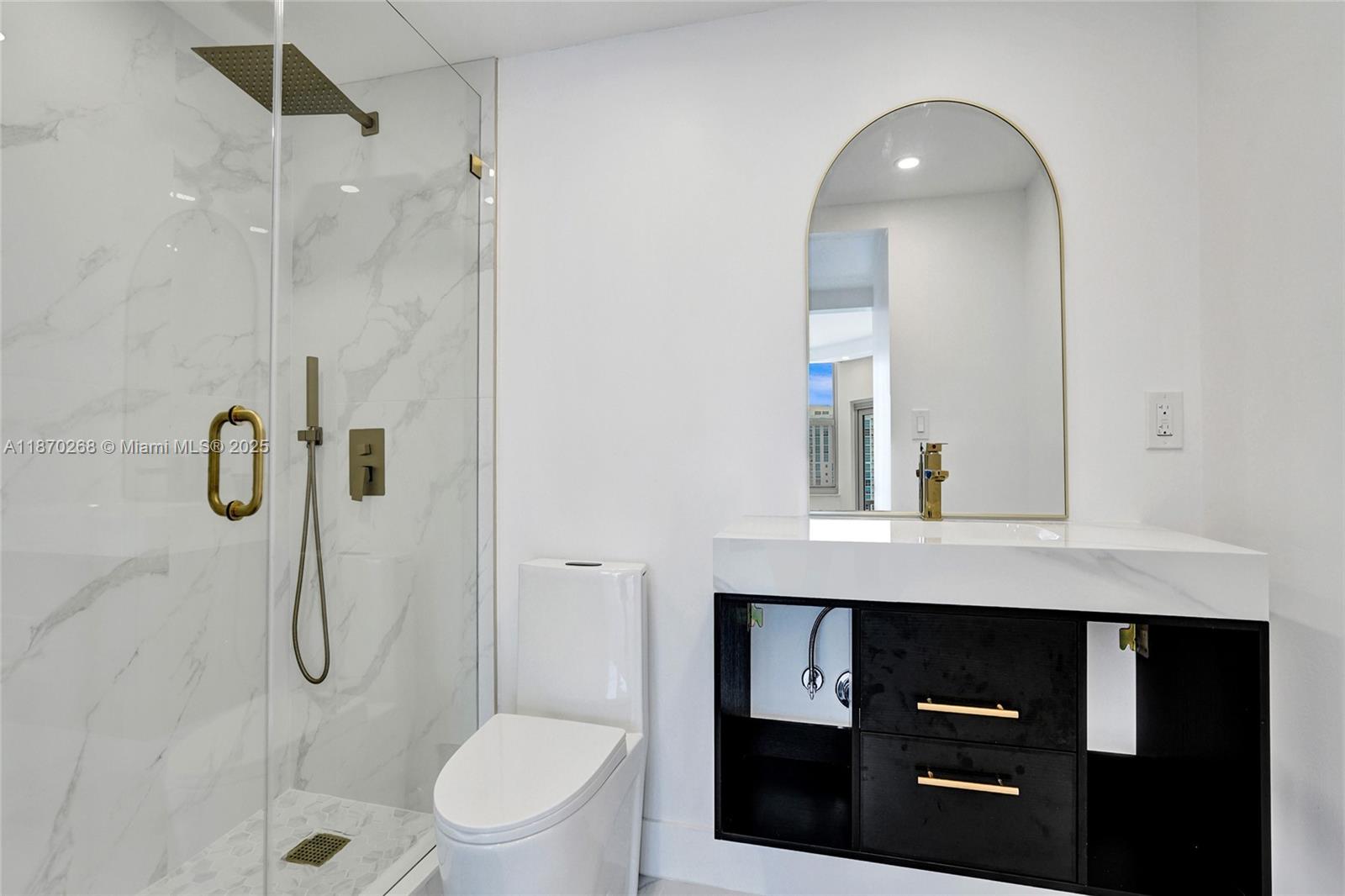 HEMISPHERES CONDO - Residential