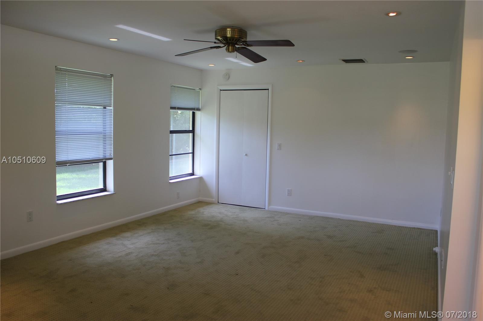 PINEWOOD ESTS 3RD ADDN - Residential Lease