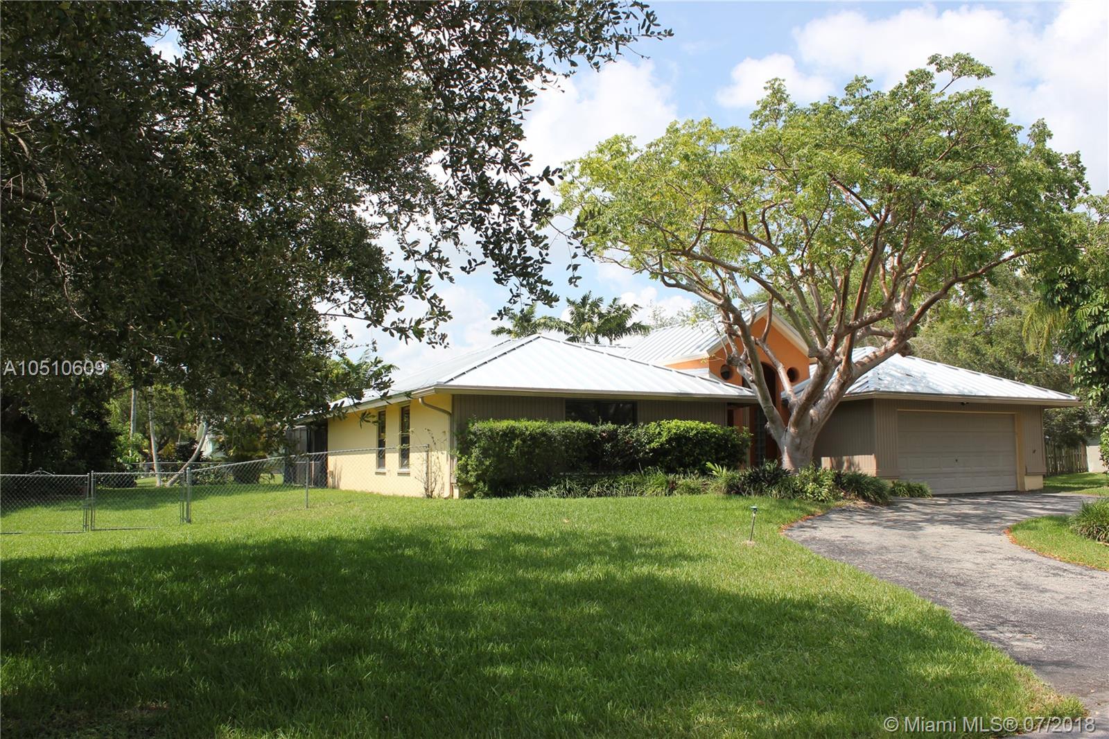 PINEWOOD ESTS 3RD ADDN - Residential Lease