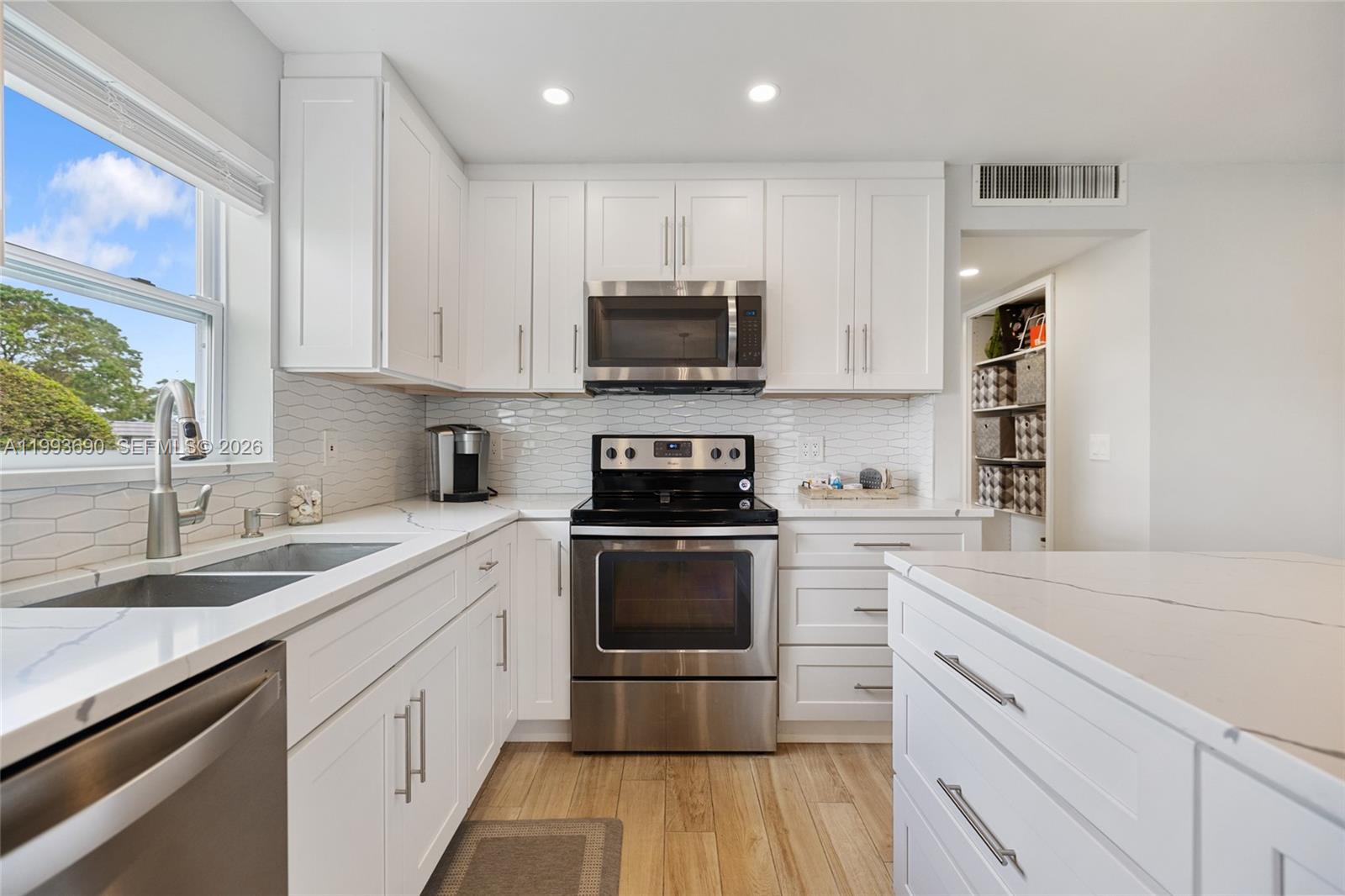 KINGS POINT MONACO CONDOS - Residential