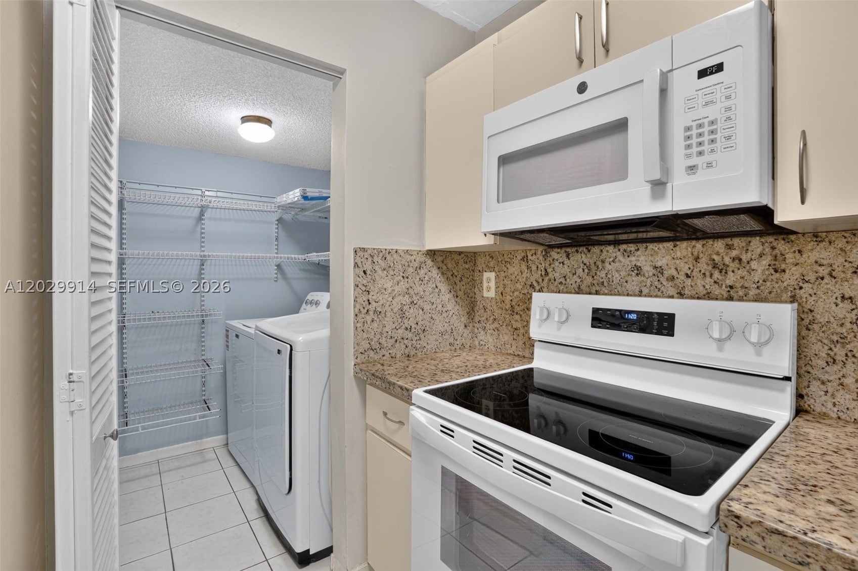 11780 SW 18th St 428-2