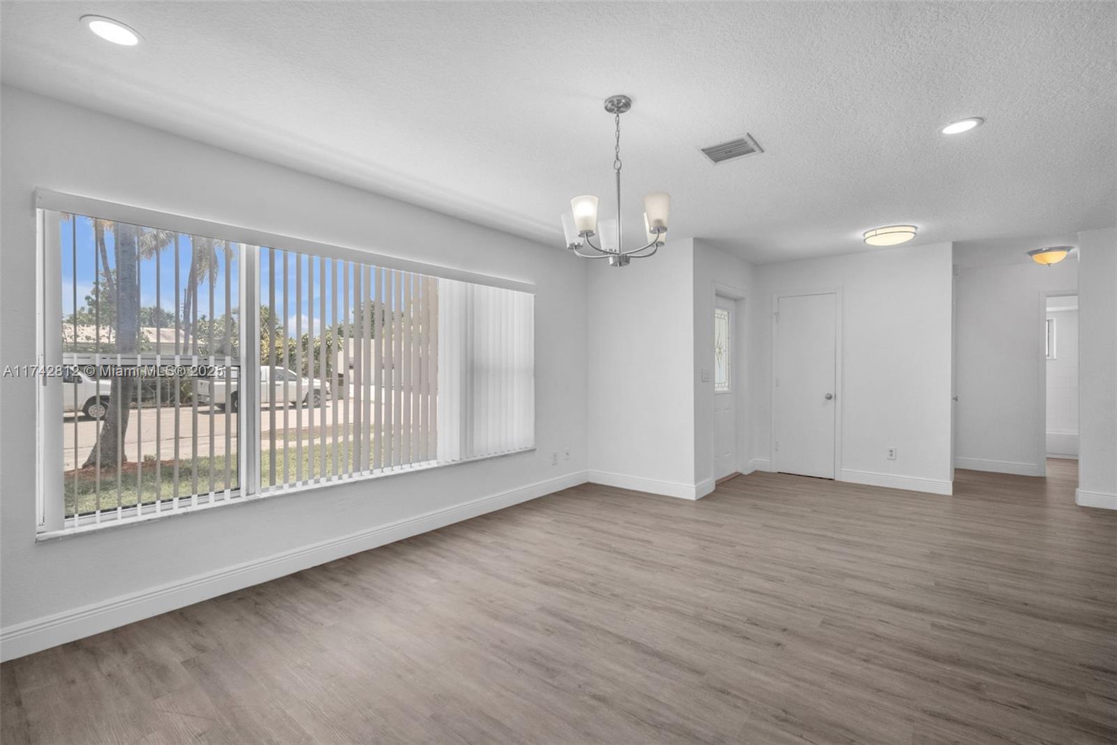 KENDALL GREEN SEC - Residential