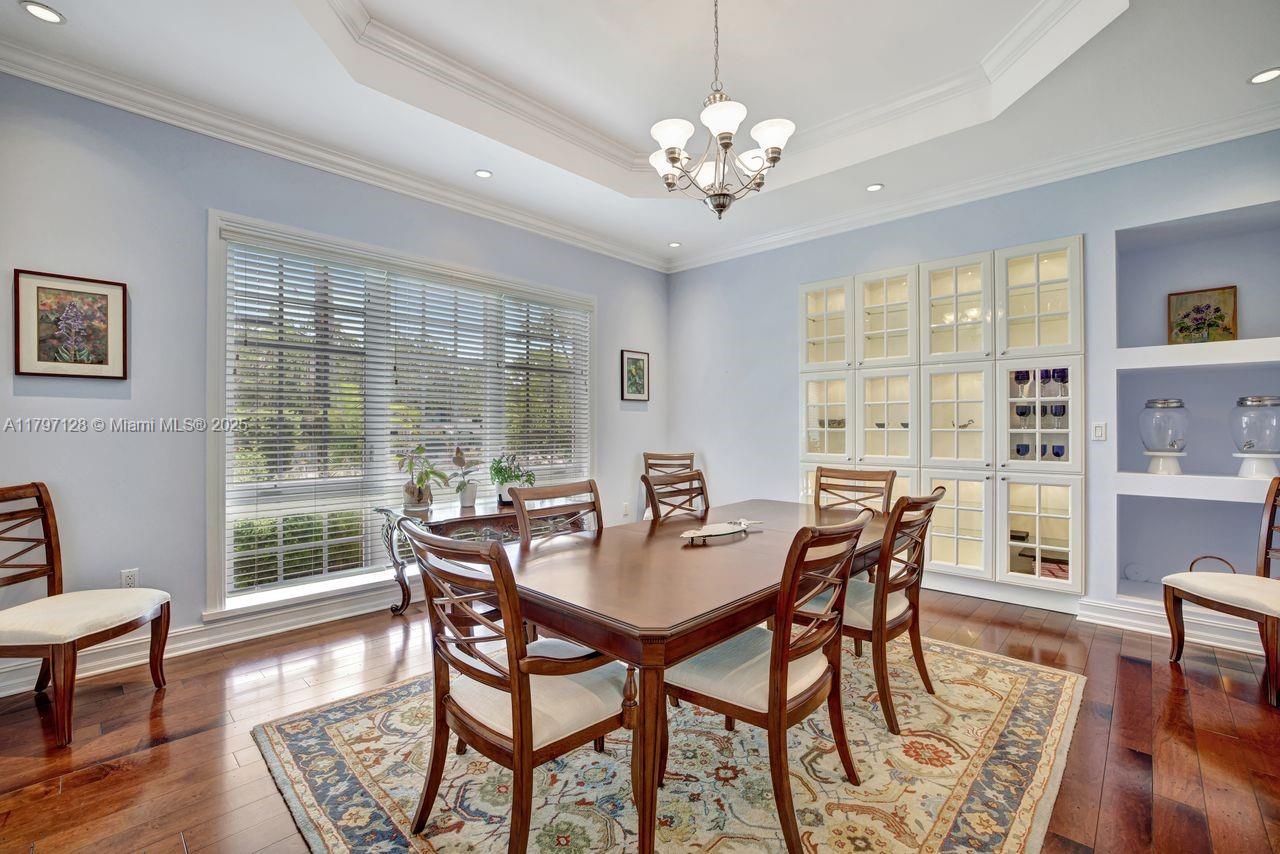 797 Ridgewood Rd