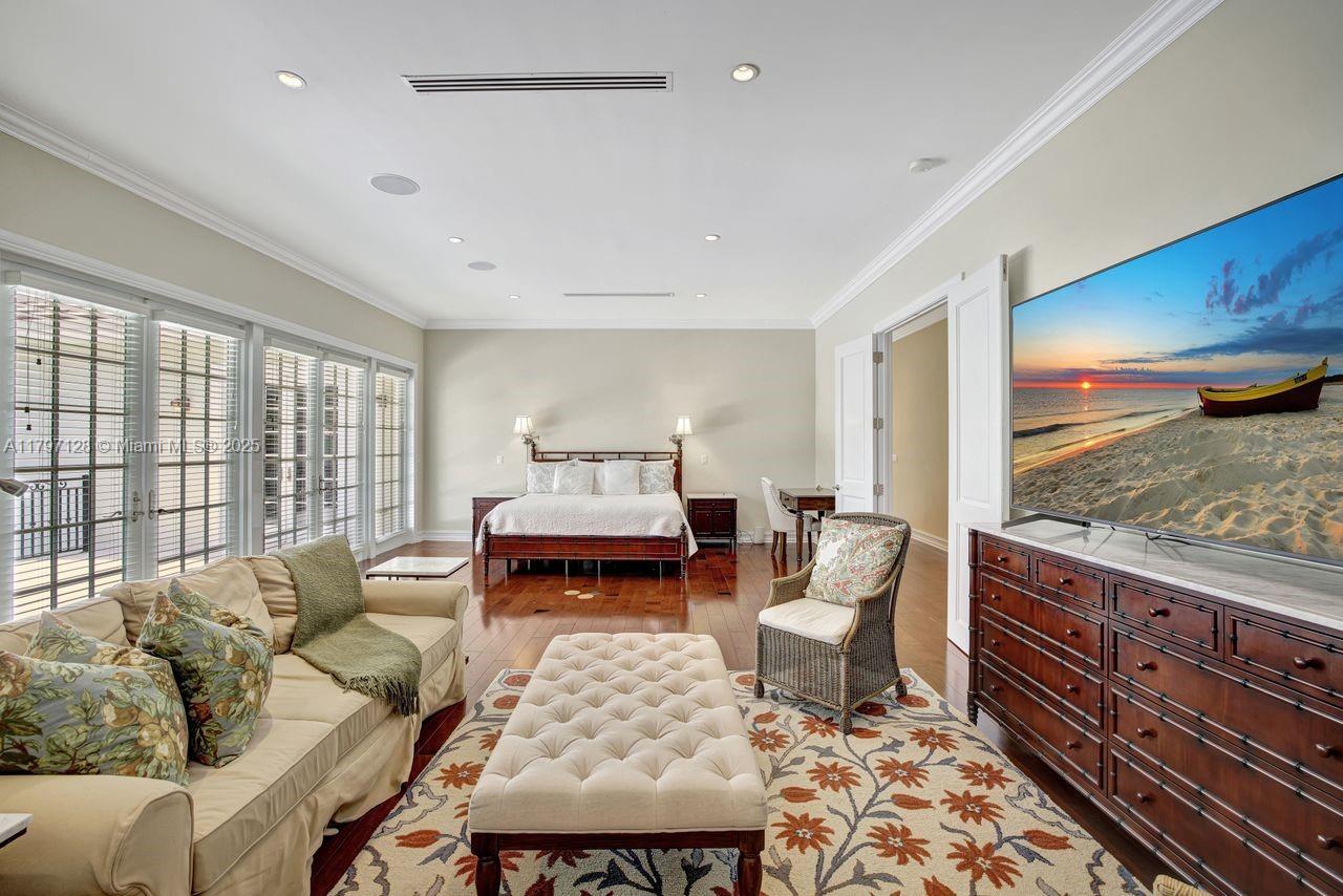 BISCAYNE KEY ESTATES - Residential Lease