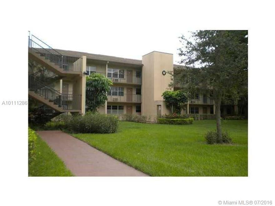 APMT 1/1.5 IN GREQT COMMUNITY 55+, CERAMIC COUNTERTOP AND BACKSPLASH. ELECTRIC HOOD. CLOSE TO SHOPPING AND MAJOR ROADS.