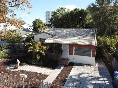 2750 SW 26th St Miami FL 33133