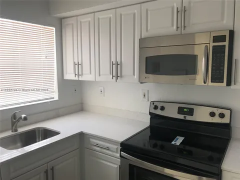 8463 NW 4th Ct Unit 8463, Miami, FL 33150 - MLS#: A11757724