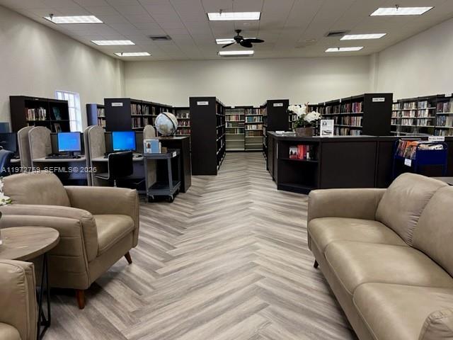 KINGS POINT FLANDERS COND - Residential