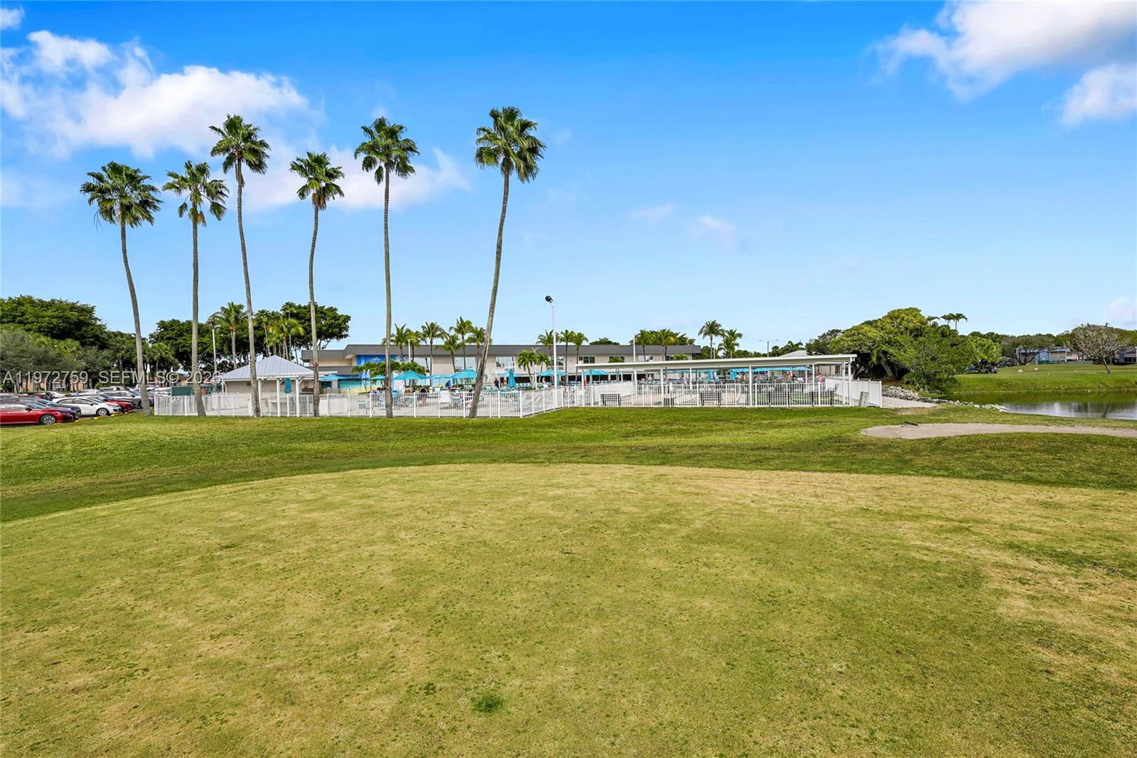 KINGS POINT FLANDERS COND - Residential