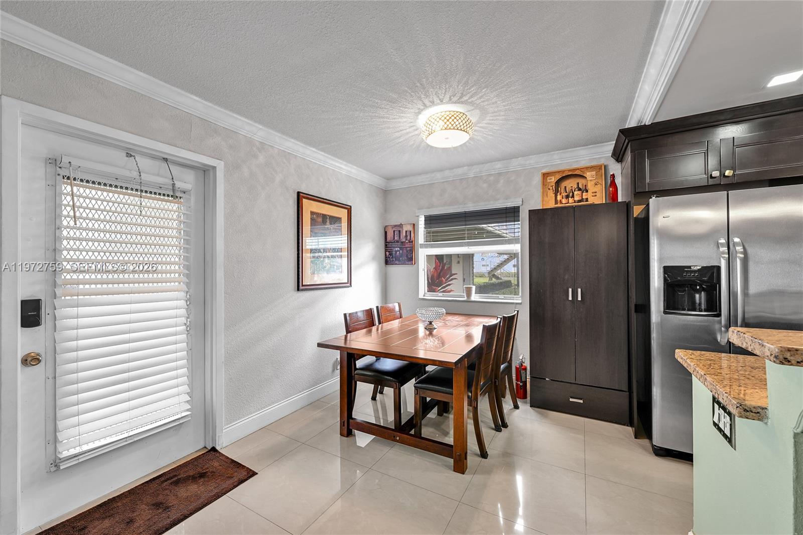 644 N Flanders N 644