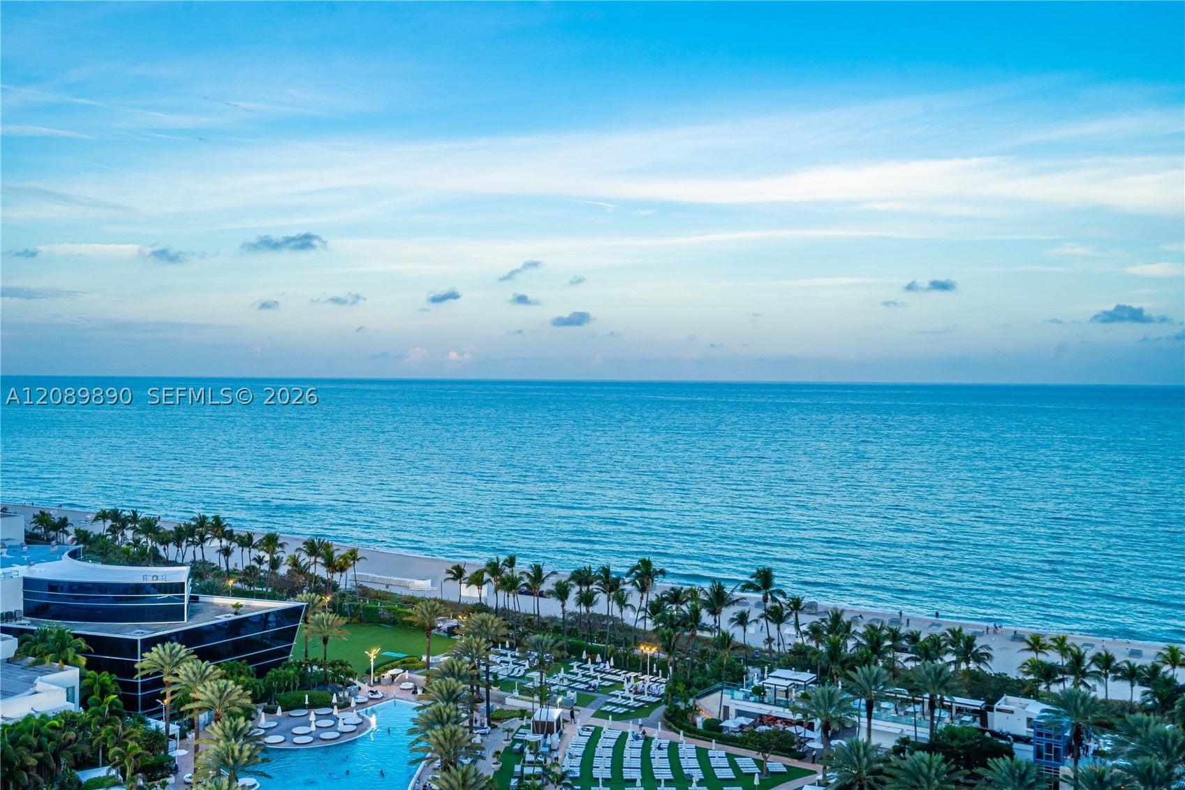 4401 Collins Ave 1609