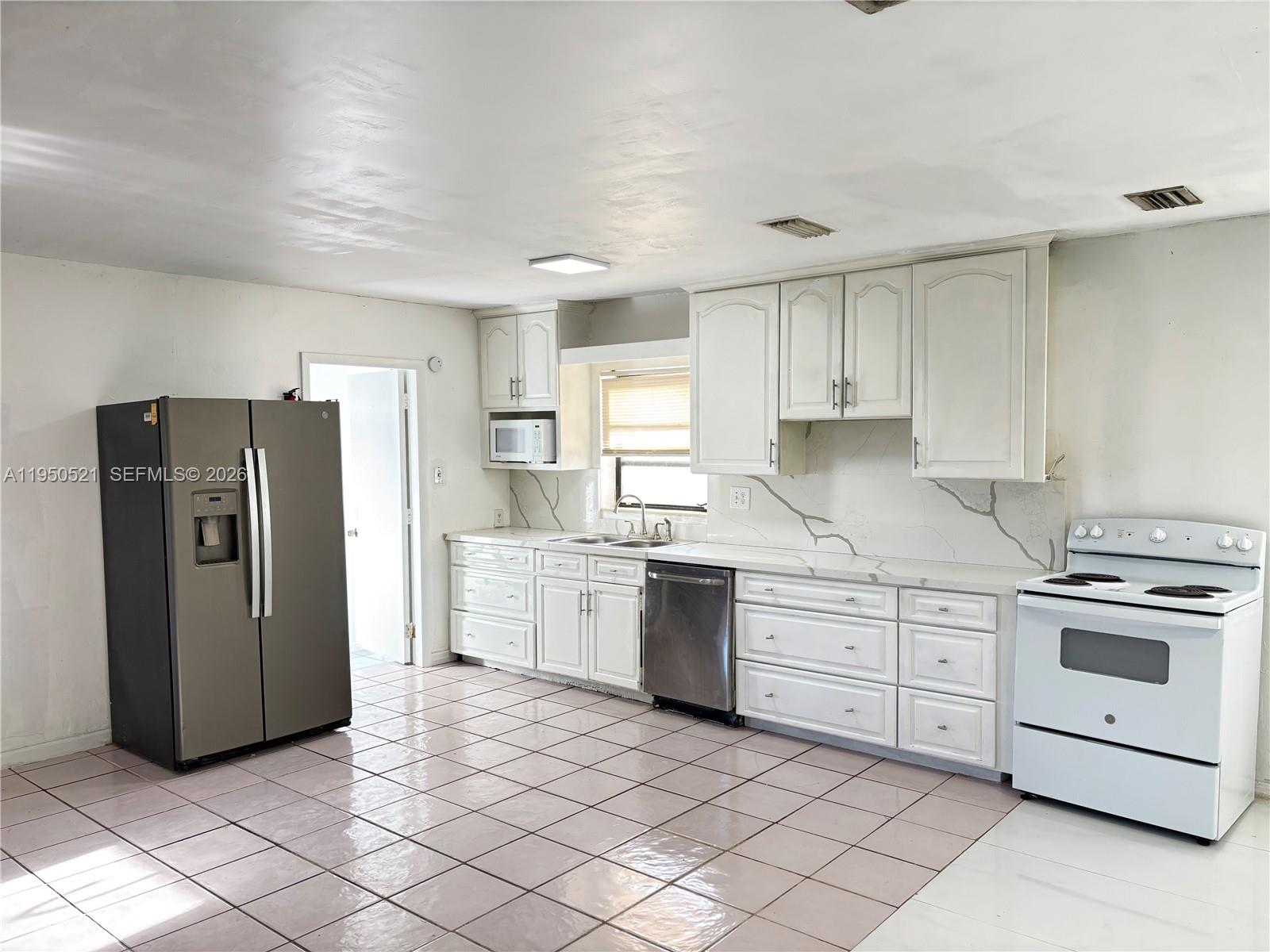 CUTLER RIDGE SEC 5 - Residential