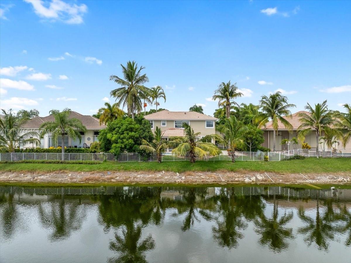 CORAL CREEK REPLAT NO 3 - Residential