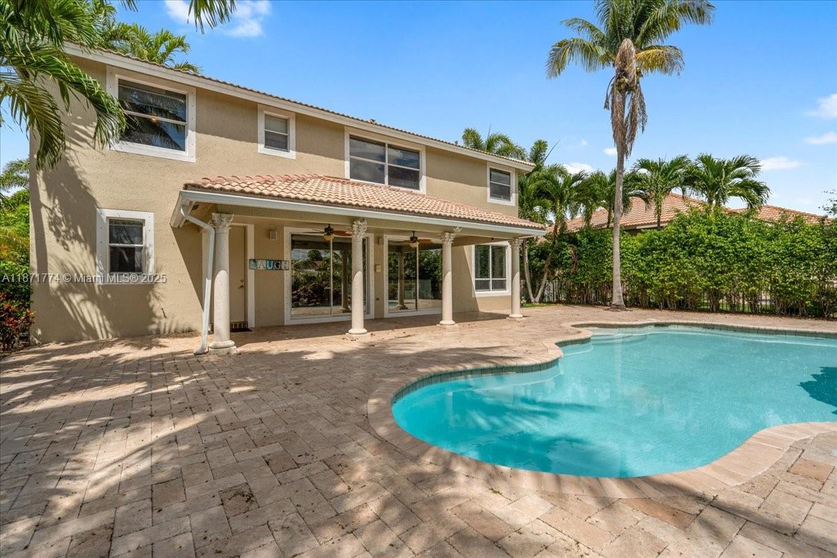 CORAL CREEK REPLAT NO 3 - Residential