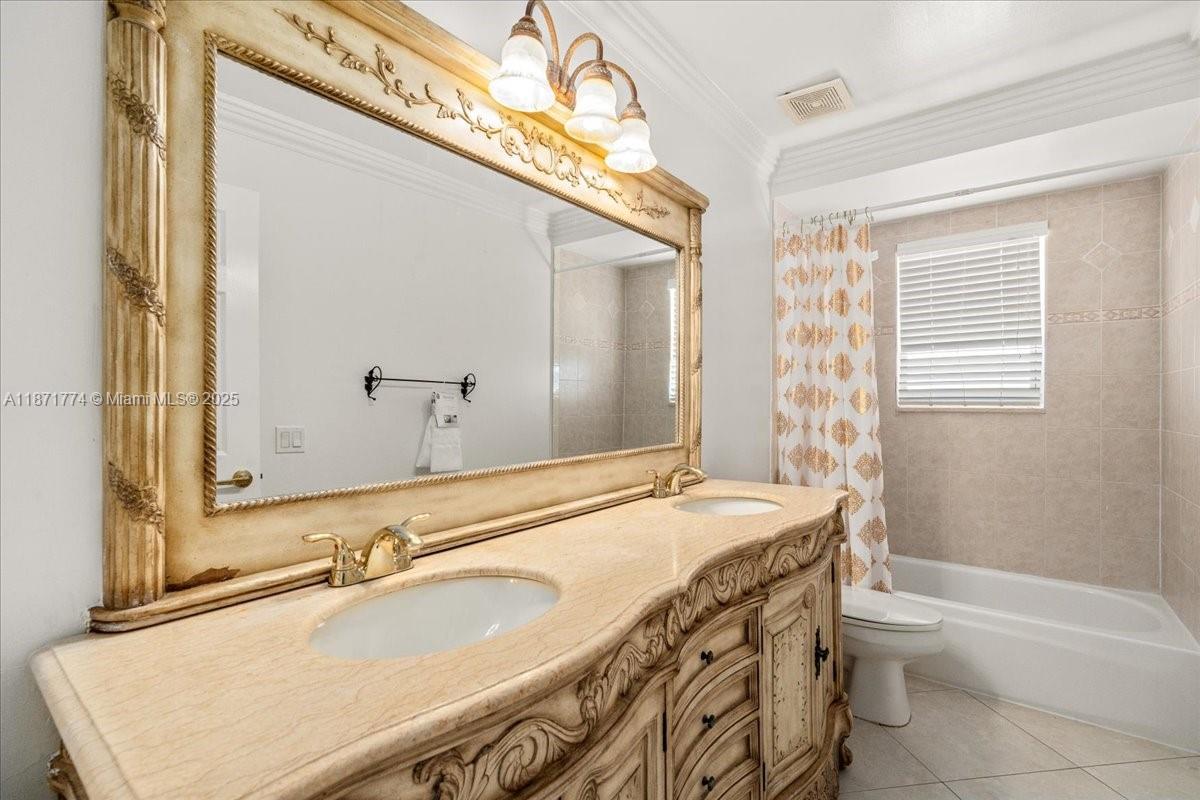 CORAL CREEK REPLAT NO 3 - Residential