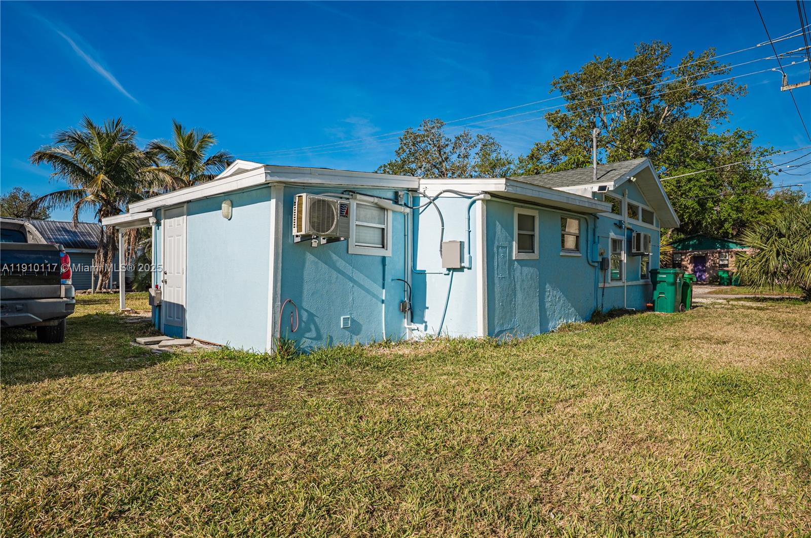 Charlote Harbor - Residential Income