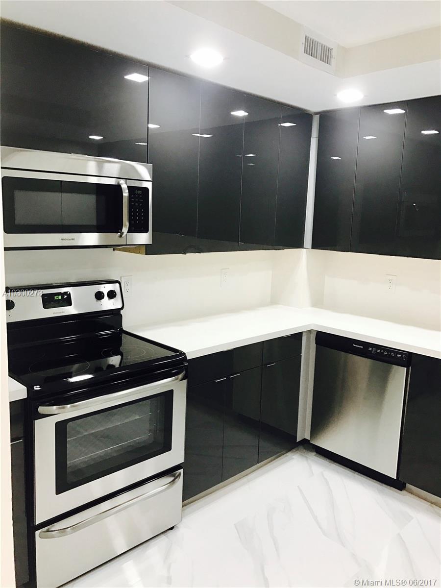 Absolutely stunning unit . Just renovated . Beautiful kitchen with brand new stainless steel appliance . Gorgers floors . 2 full bedrooms and 2 full bathrooms . Walk in closets and plenty of extra storage space . Unit is very clean and spacious . Easy to show . Don't miss the opportunity .