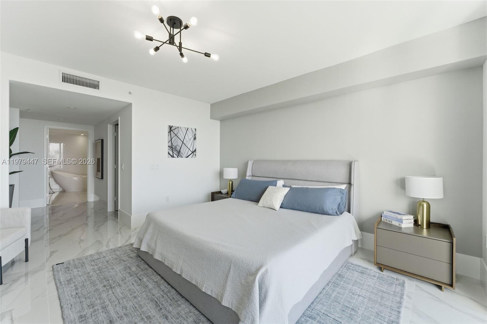 PARQUE TOWERS CONDO - Residential