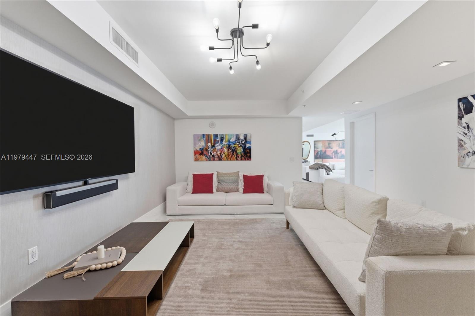 PARQUE TOWERS CONDO - Residential