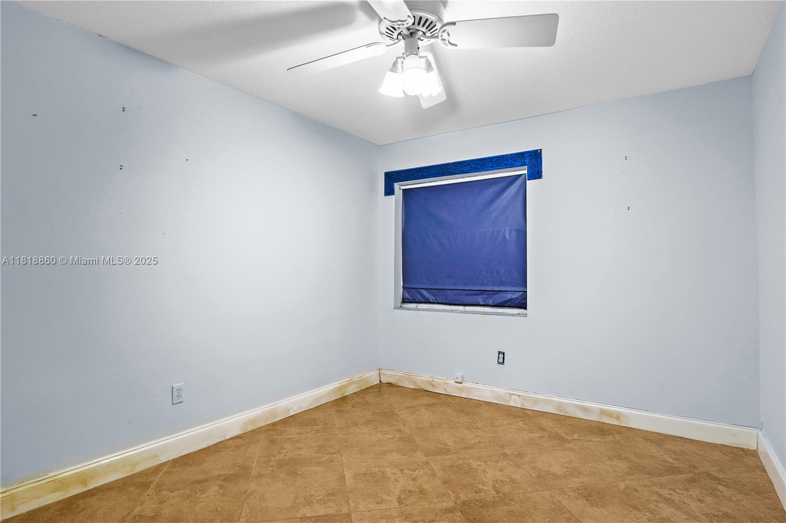 WATERCHASE WEST 1 - Residential