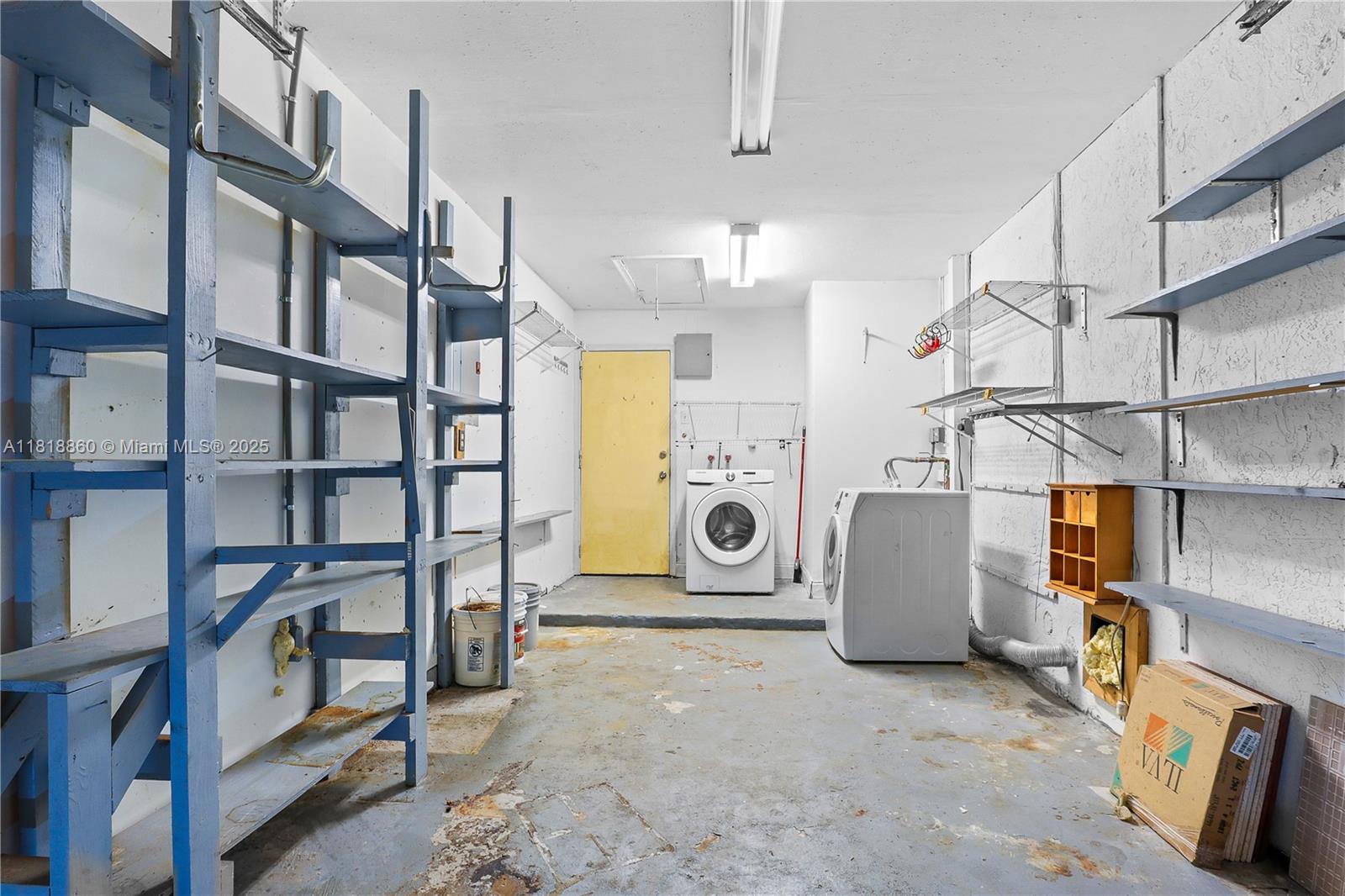 WATERCHASE WEST 1 - Residential