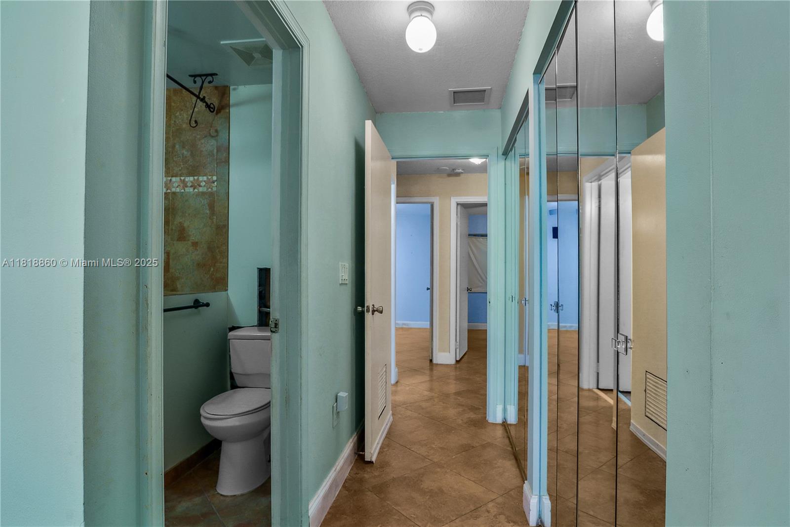 WATERCHASE WEST 1 - Residential