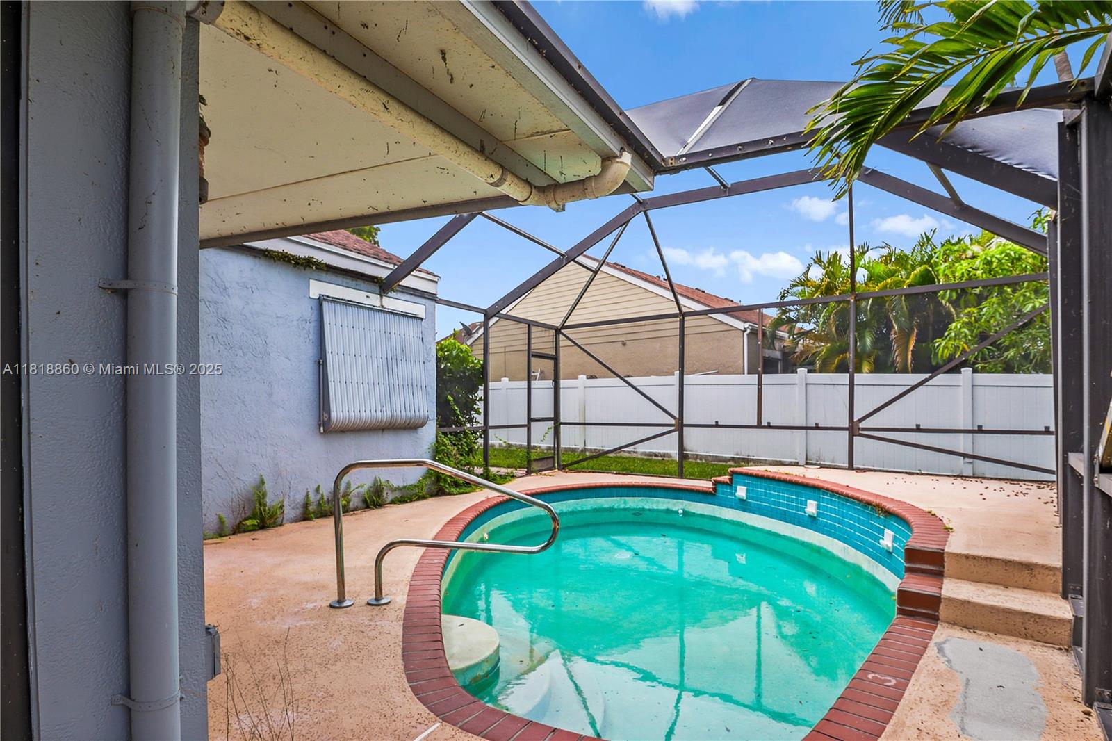 WATERCHASE WEST 1 - Residential