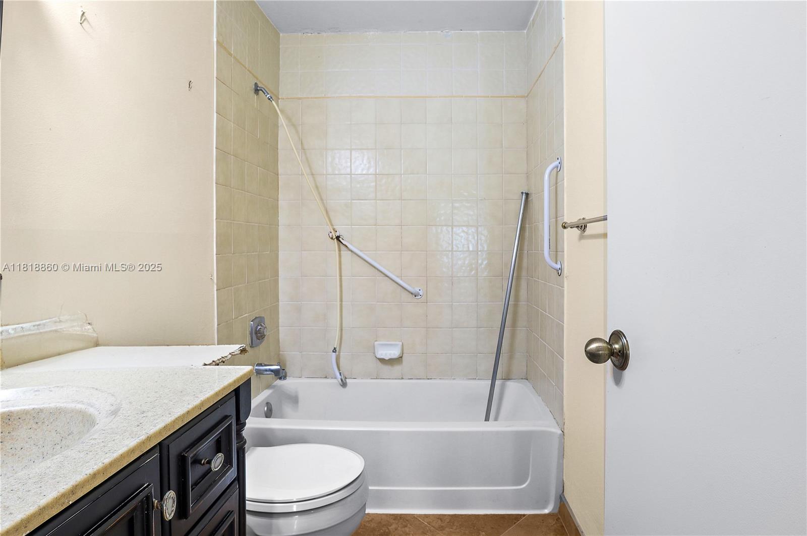 WATERCHASE WEST 1 - Residential