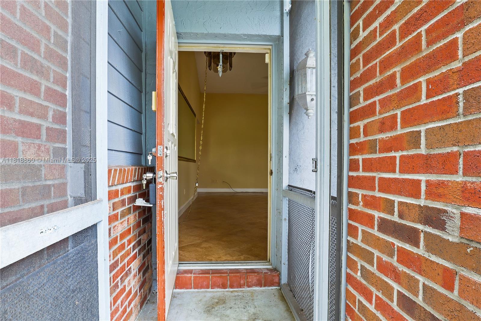 WATERCHASE WEST 1 - Residential