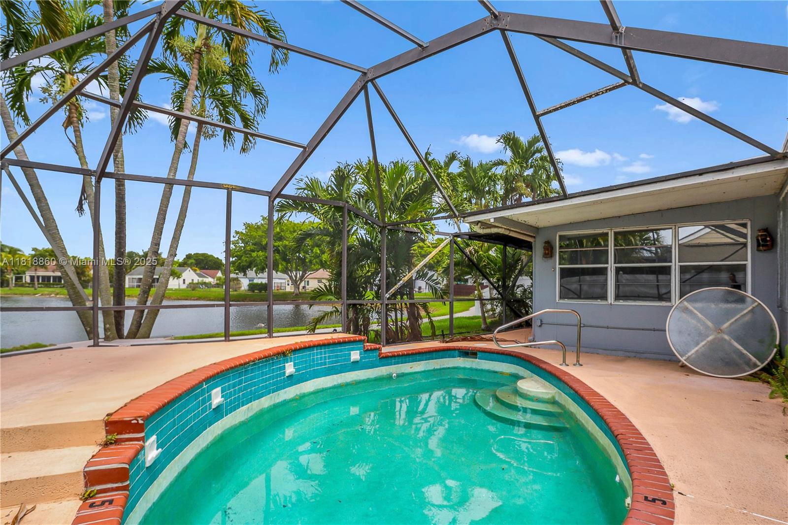 WATERCHASE WEST 1 - Residential