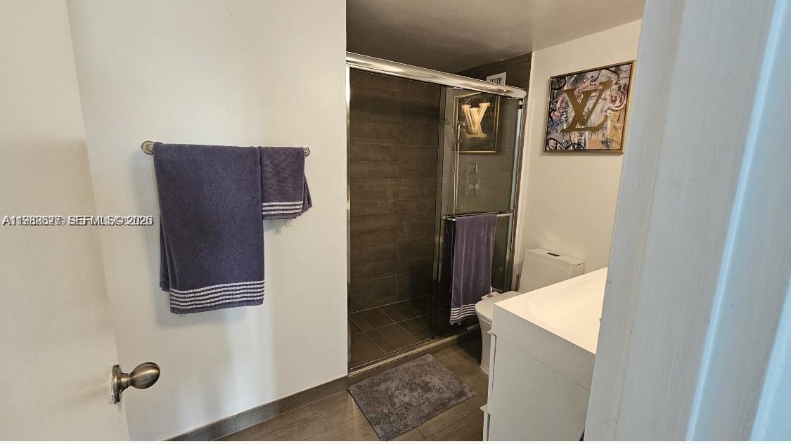 MIRADOR 1000 - Residential Lease