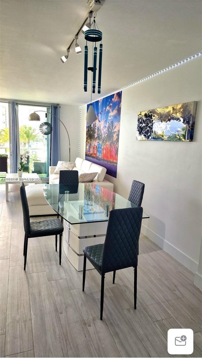 MIRADOR 1000 - Residential Lease