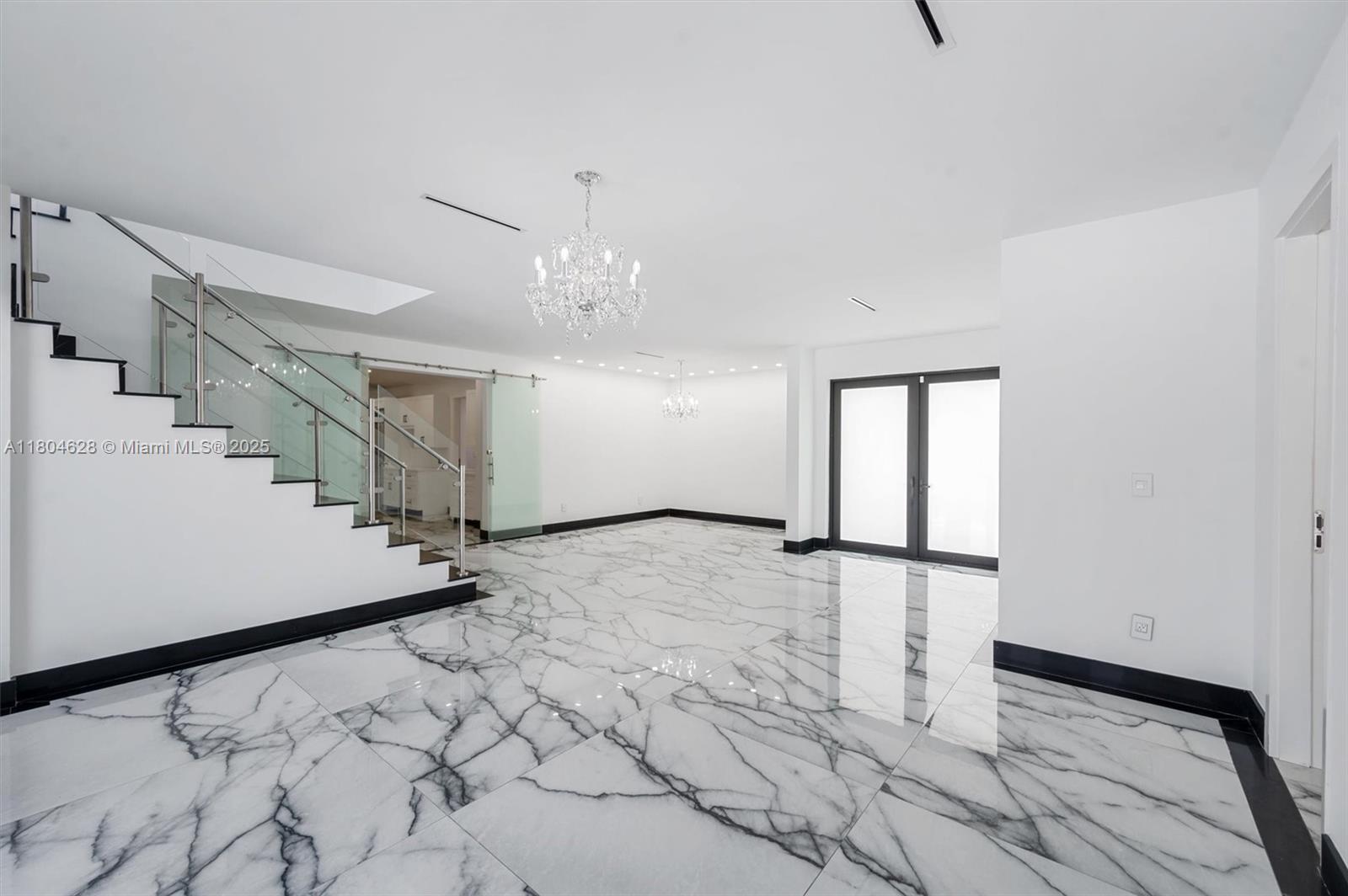 R & J MC HUGH - Residential