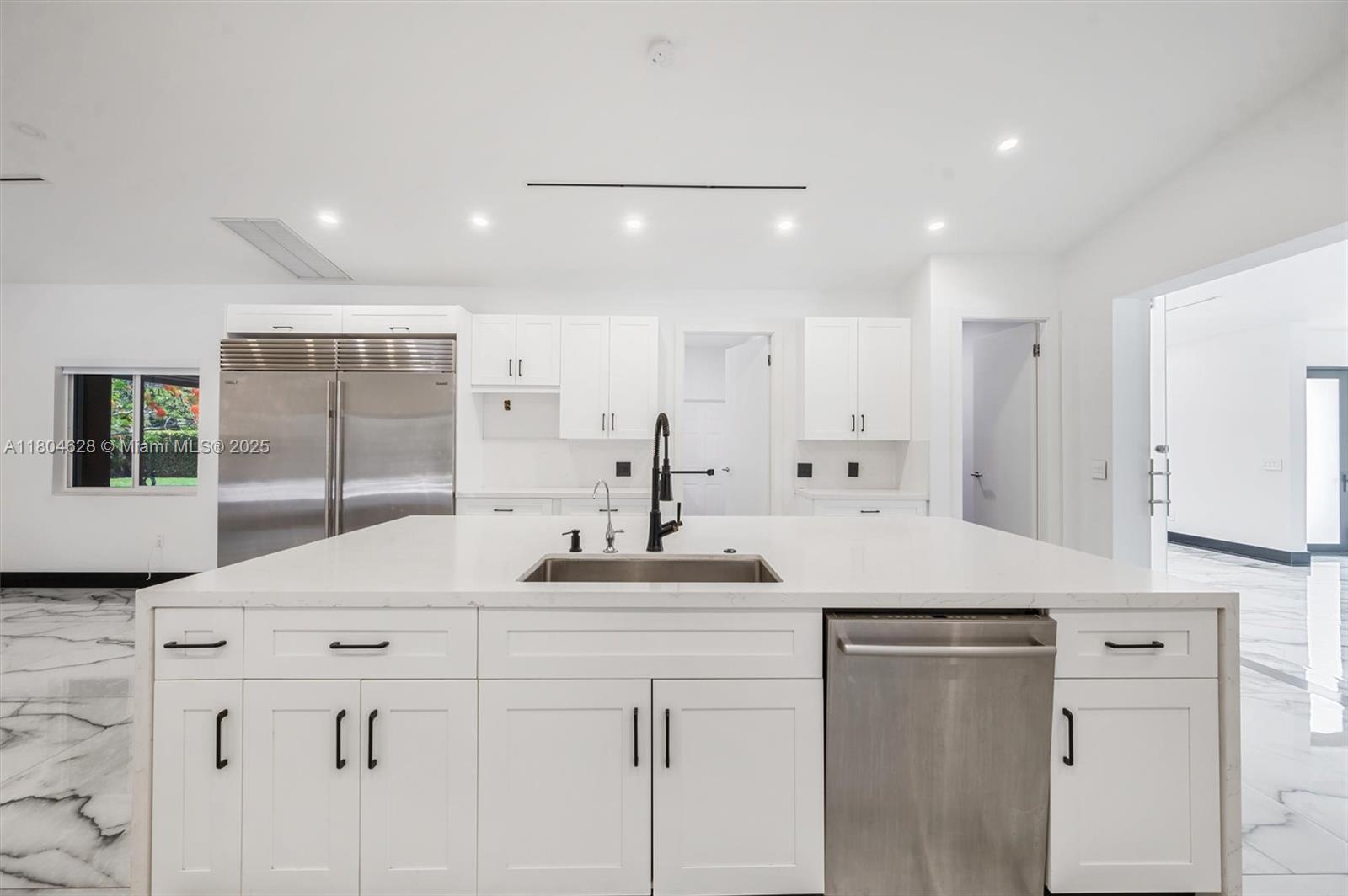 R & J MC HUGH - Residential
