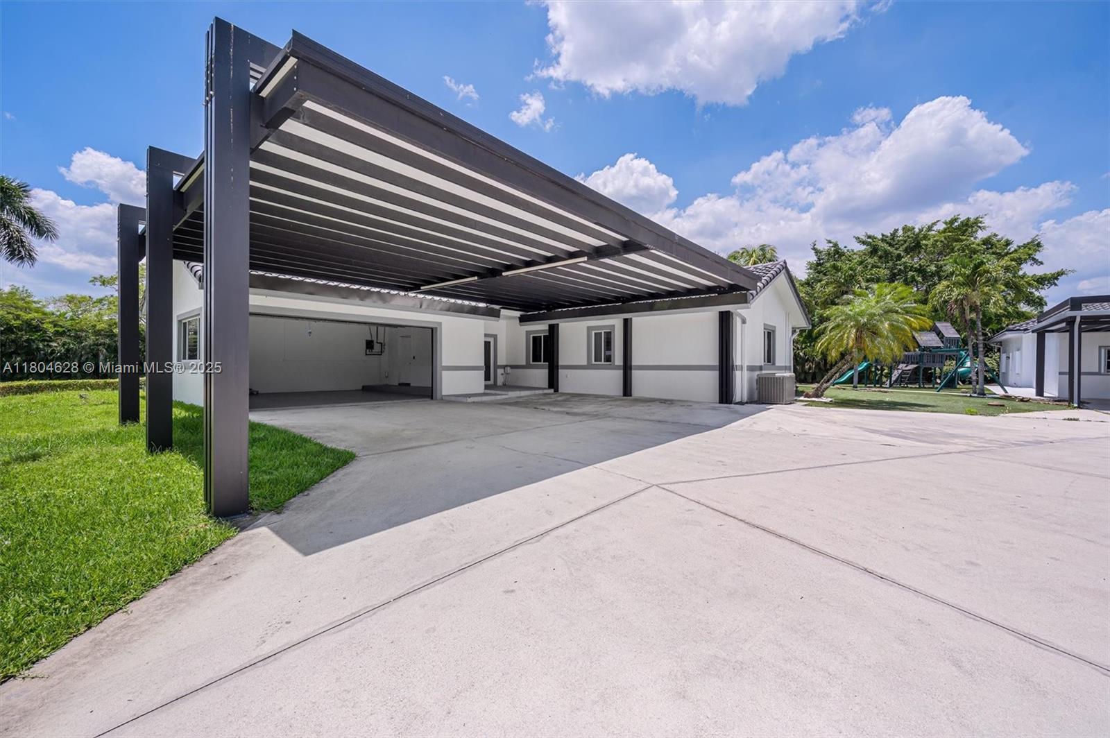 R & J MC HUGH - Residential