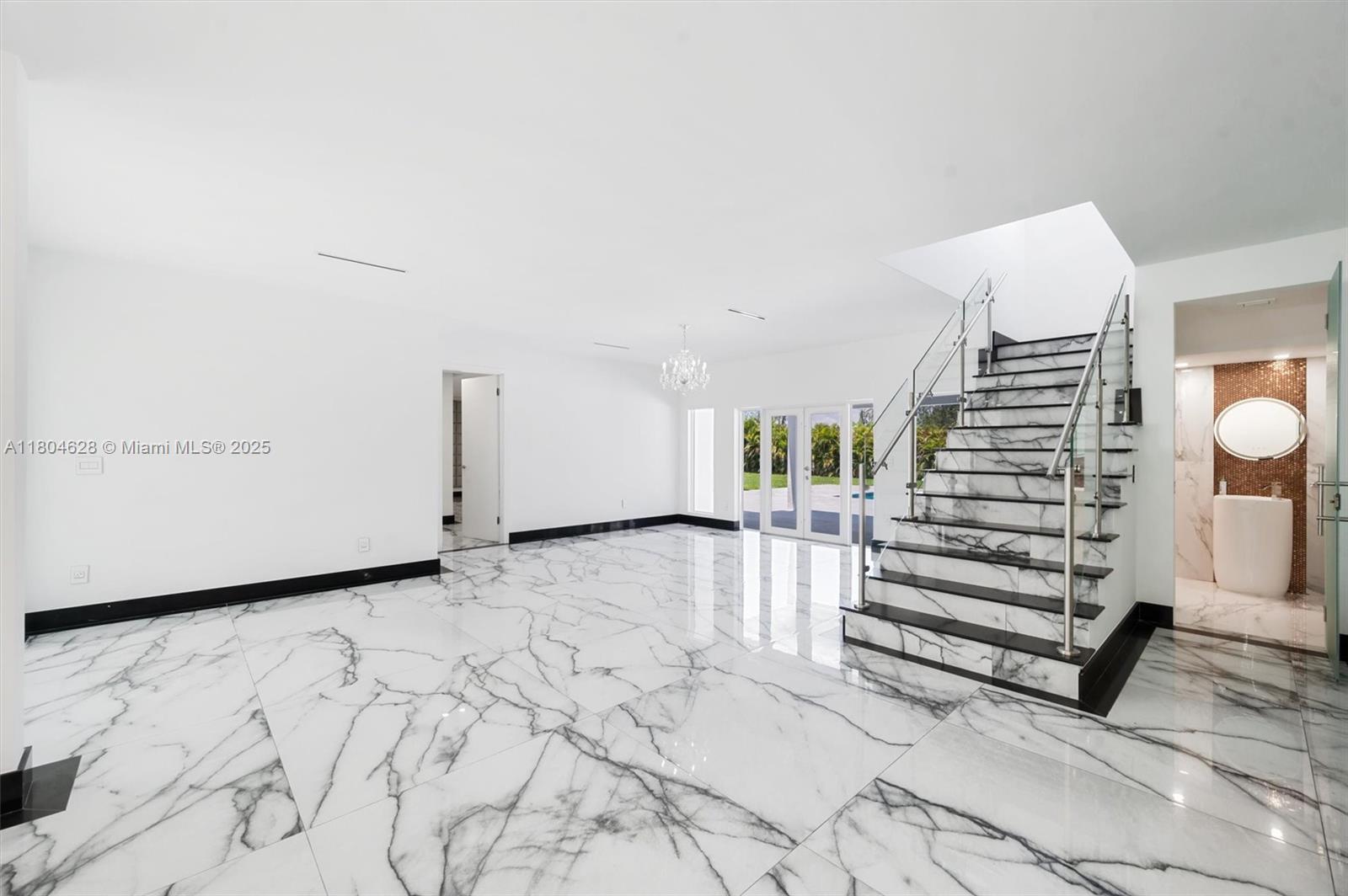 R & J MC HUGH - Residential