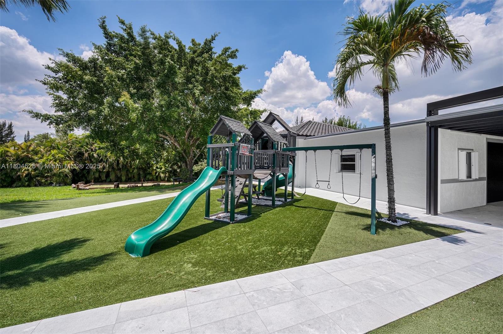 R & J MC HUGH - Residential