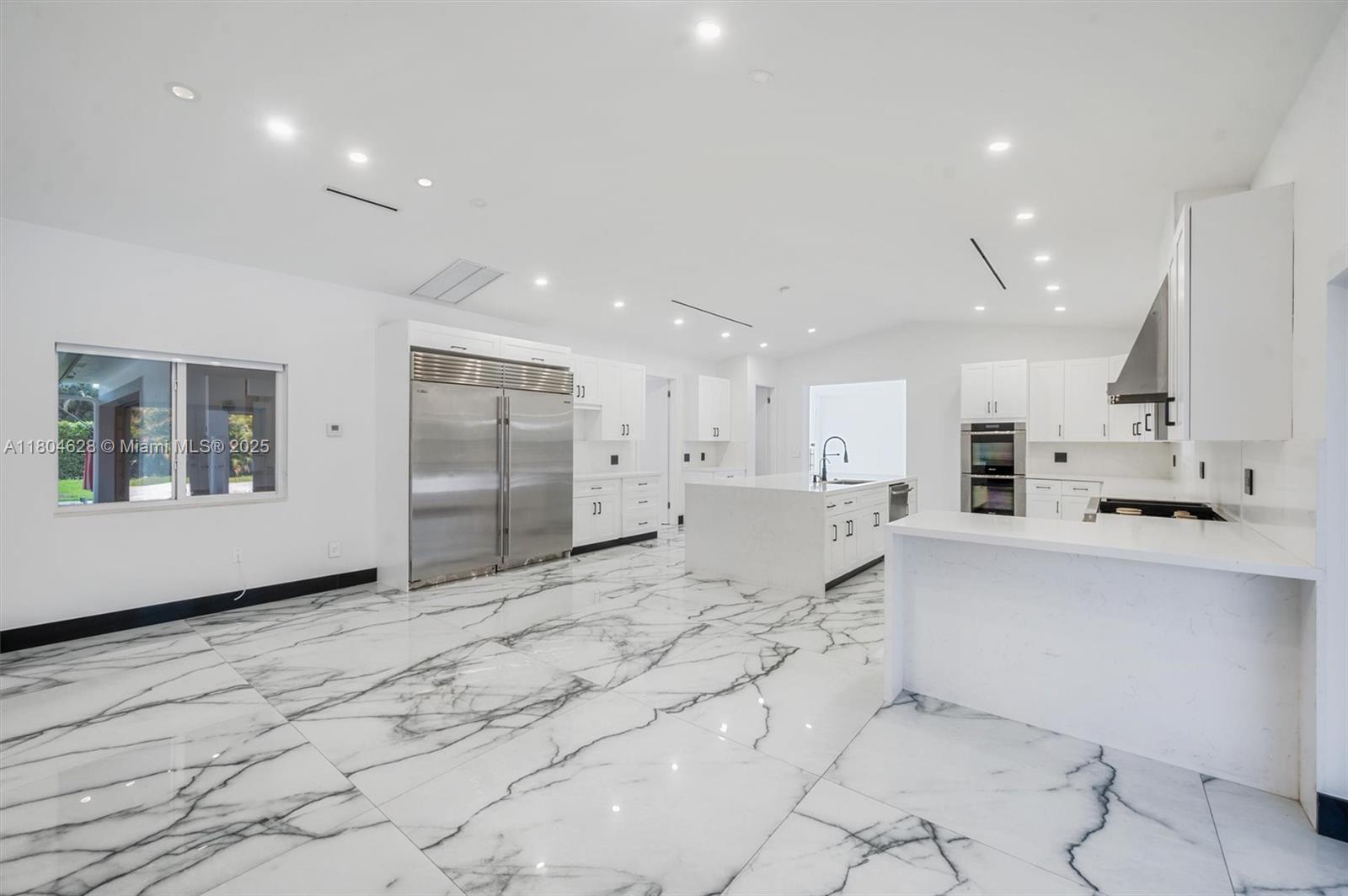 R & J MC HUGH - Residential