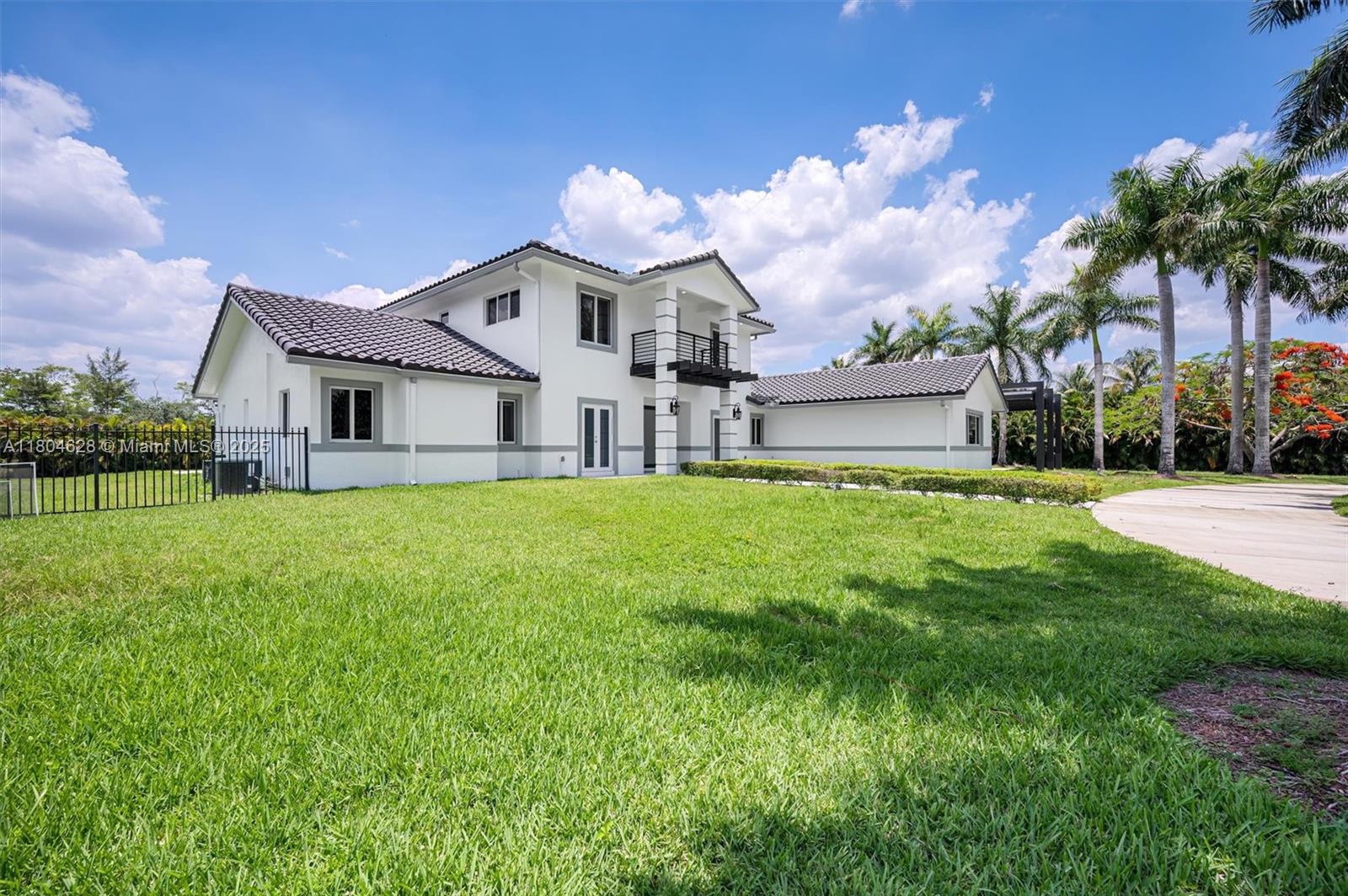 R & J MC HUGH - Residential