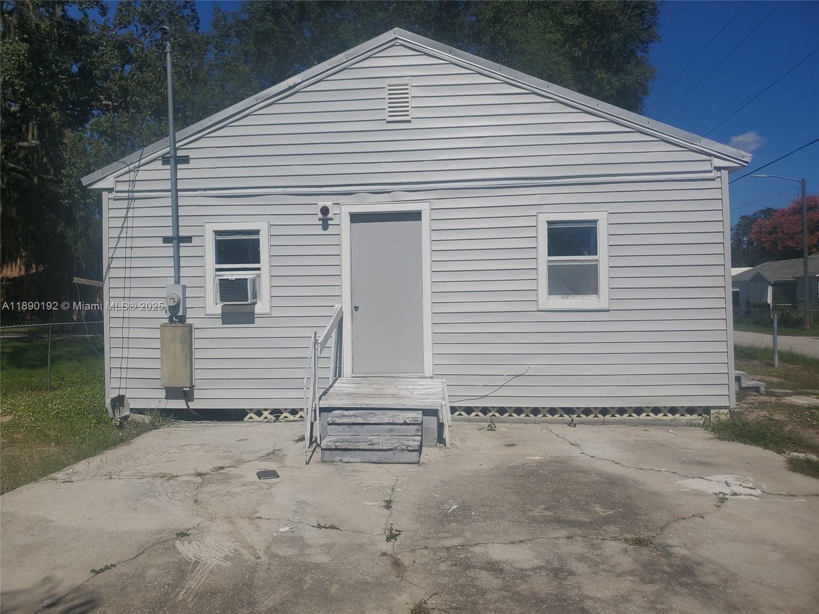 HIGHLANDS HOMES - Residential