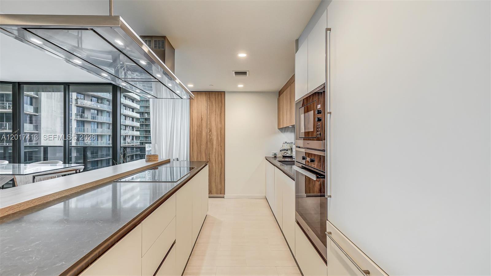 BRICKELL FLATIRON CONDO - Residential