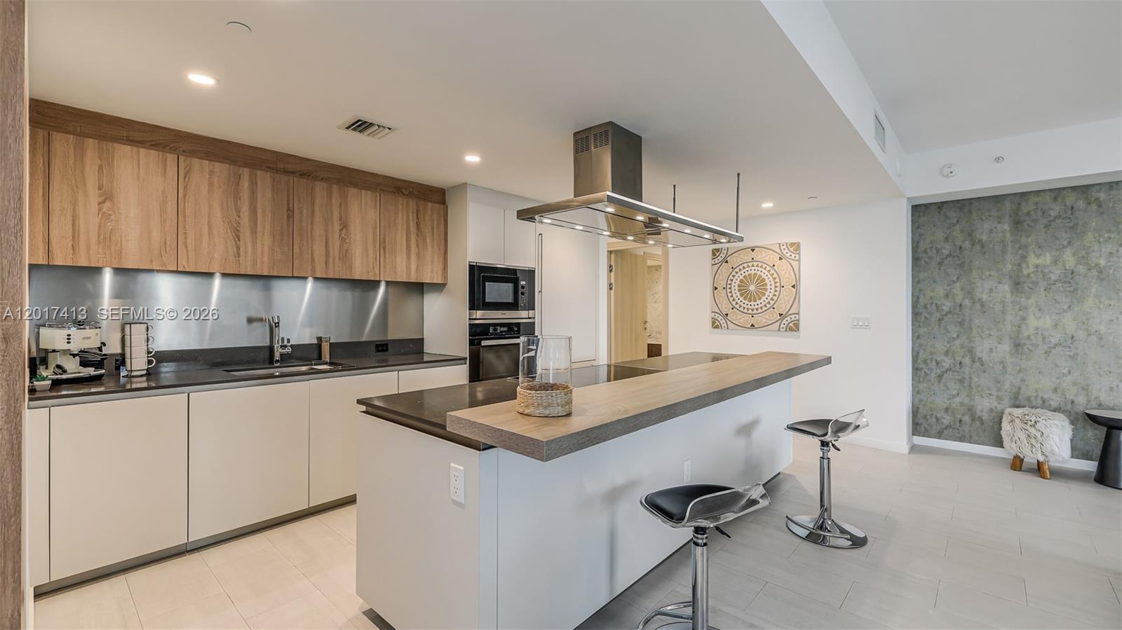 BRICKELL FLATIRON CONDO - Residential