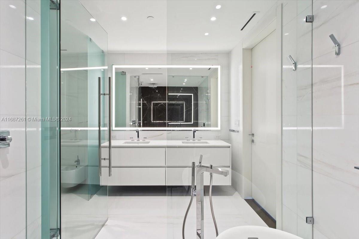 Aston Martin Residences - Residential